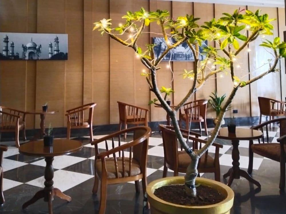 Amarpreet, Chhatrapati Sambhajinagar - Am Hotel Kollection Aurangabad  Ngoại thất bức ảnh