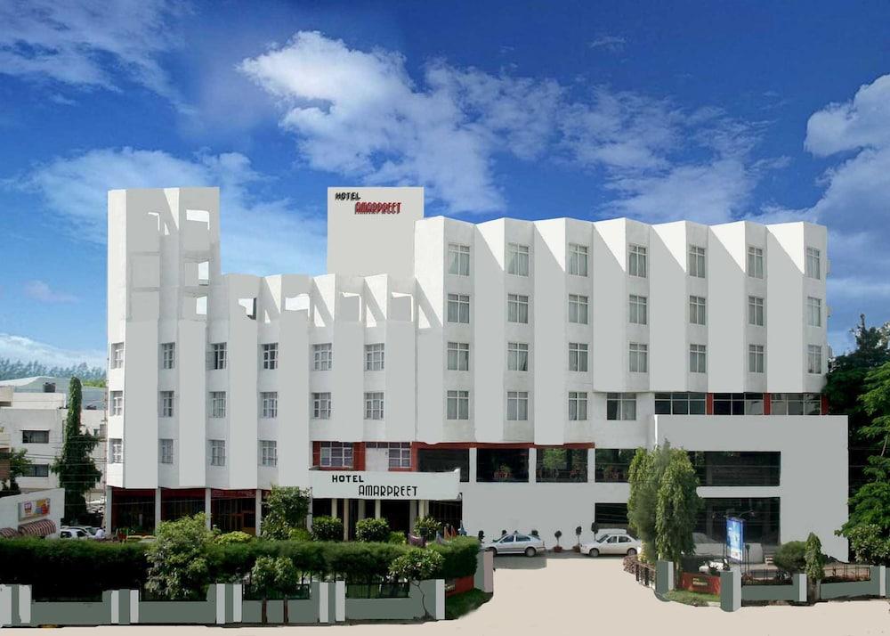 Amarpreet, Chhatrapati Sambhajinagar - Am Hotel Kollection Aurangabad  Ngoại thất bức ảnh