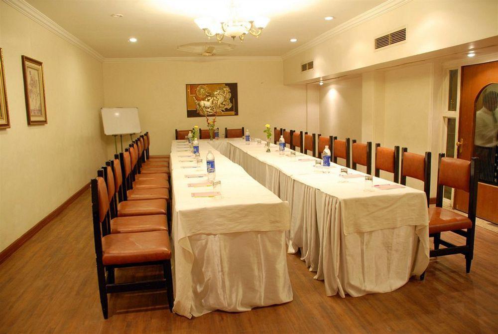 Amarpreet, Chhatrapati Sambhajinagar - Am Hotel Kollection Aurangabad  Ngoại thất bức ảnh