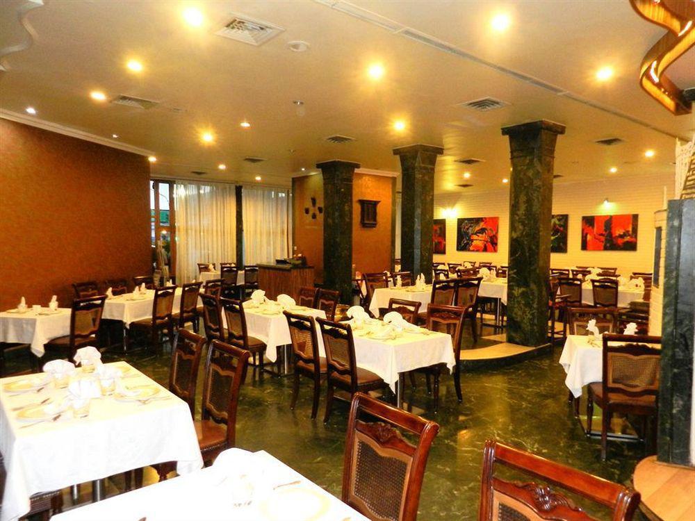Amarpreet, Chhatrapati Sambhajinagar - Am Hotel Kollection Aurangabad  Ngoại thất bức ảnh